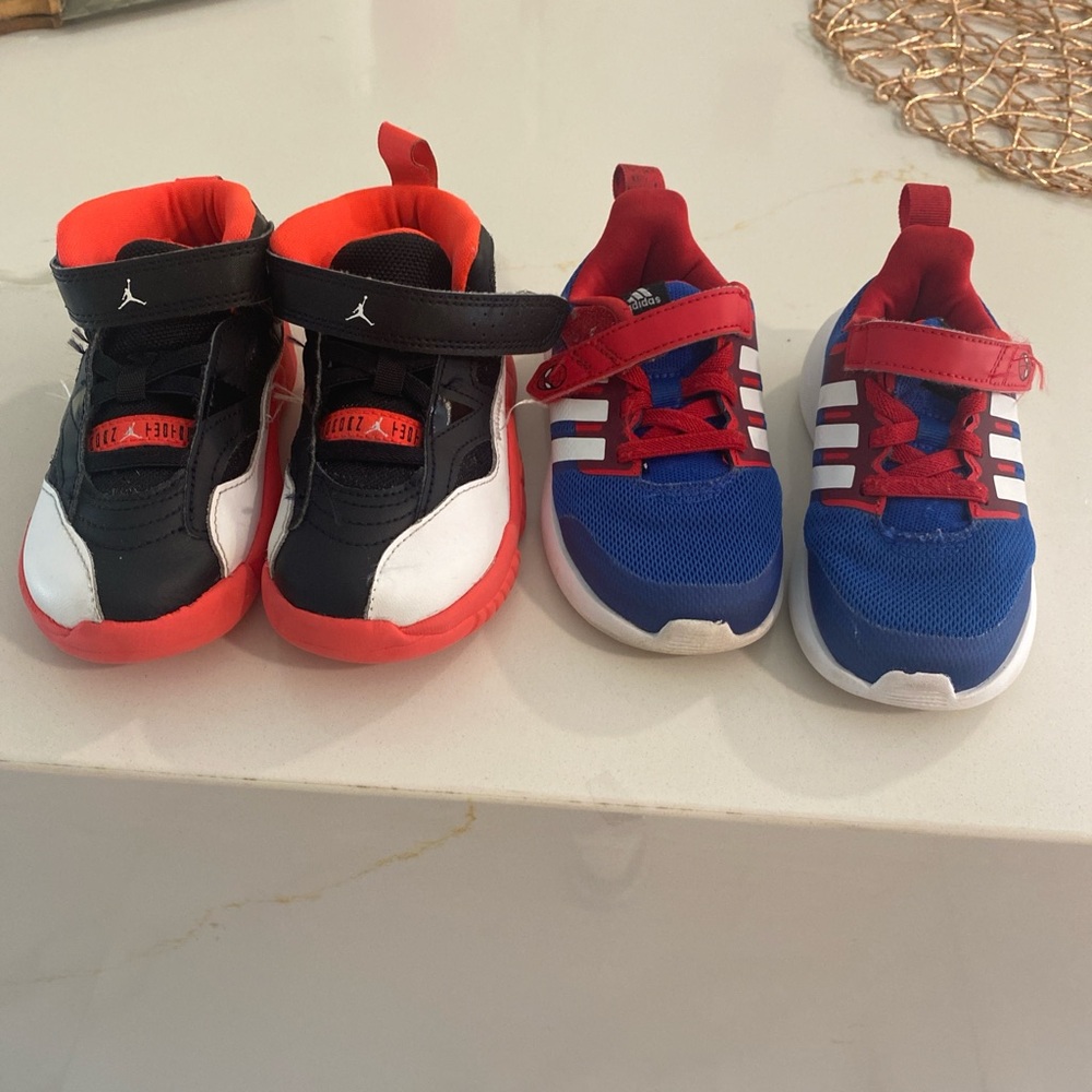Jordan Kids Black and Red Sneakers